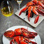lobsters in vernaccia wine astici alla vernaccia
